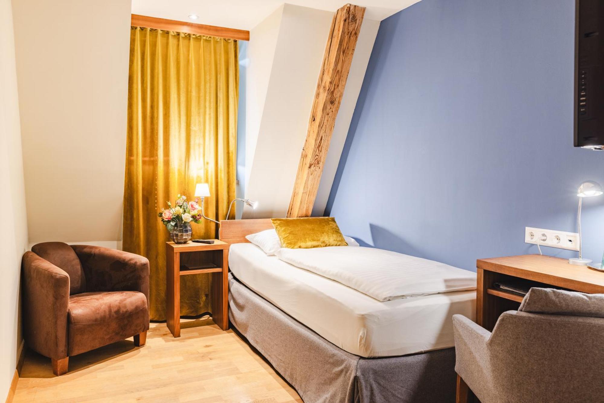 Kaiserhof 3*